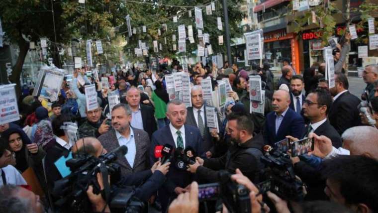 Kocaeli Haber; Cumhuriyet Bulvarı Kitap Açtı!  6