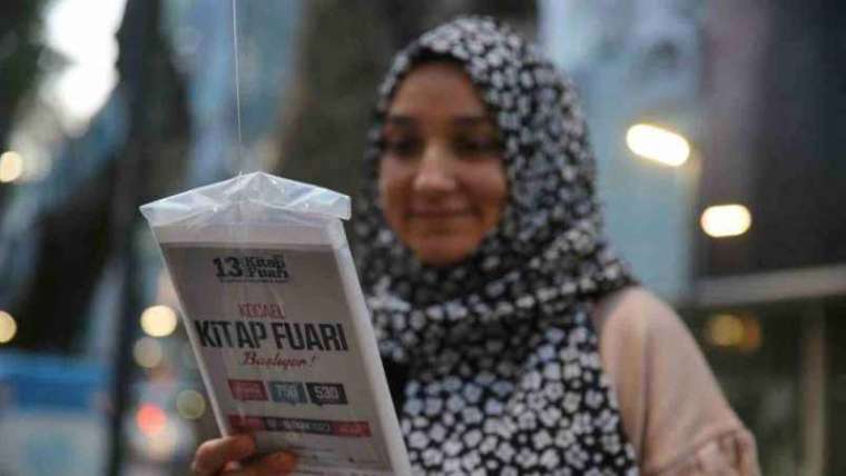 Kocaeli Haber; Cumhuriyet Bulvarı Kitap Açtı!  9