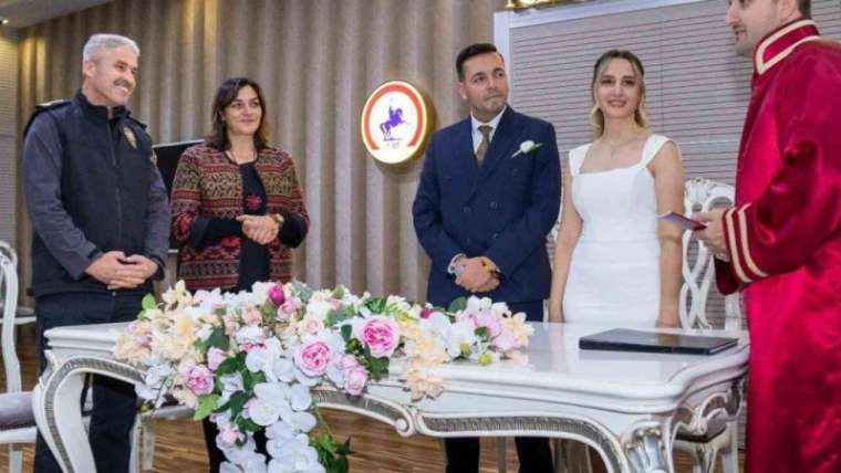 Düzce Haber: Polislerin Nikah Şahidi Oldular 1