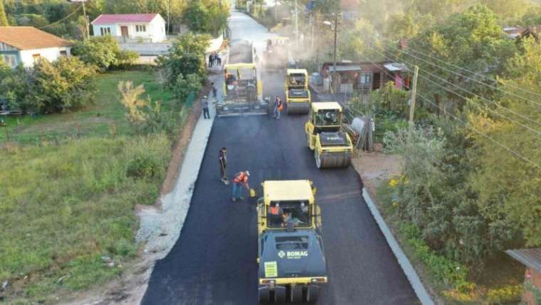 Başiskele, 3 Farklı Bölgesinde Yol Yenileme İçin Kolları Sıvadı 1