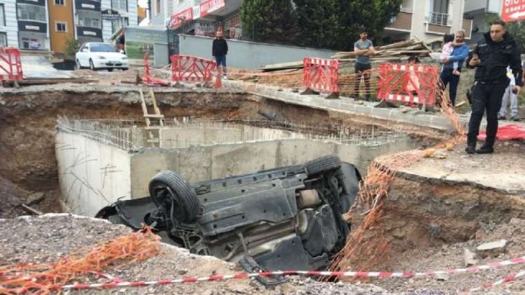 Kazadan Kaçmak İçin Manevra Yaptı, Derin Çukura Girdi. 4