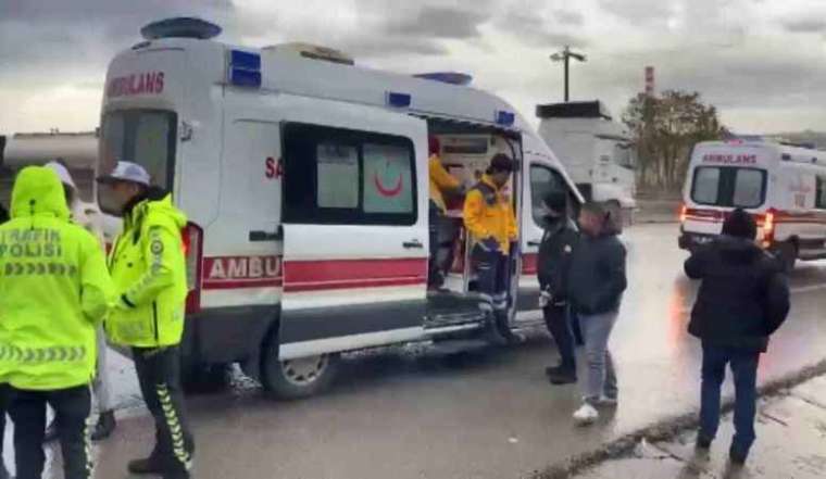 Kocaeli’de işçi servisi devrildi : 1’i ağır 9 yaralı 4