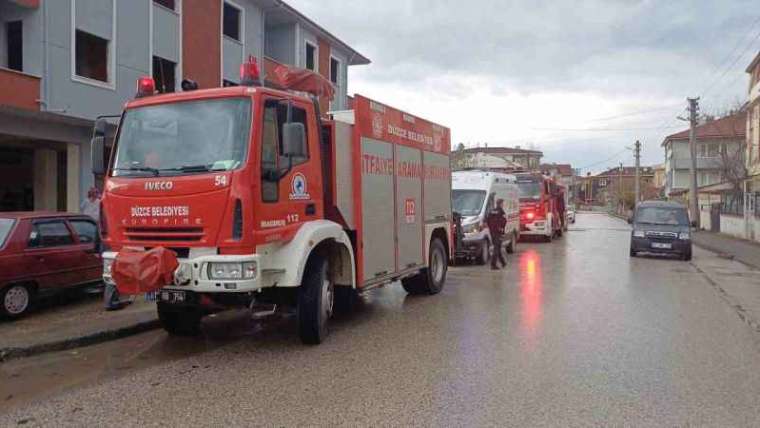 İnşaatta Dengesini Kaybedip, Asansör Boşluğuna Düştü! 6