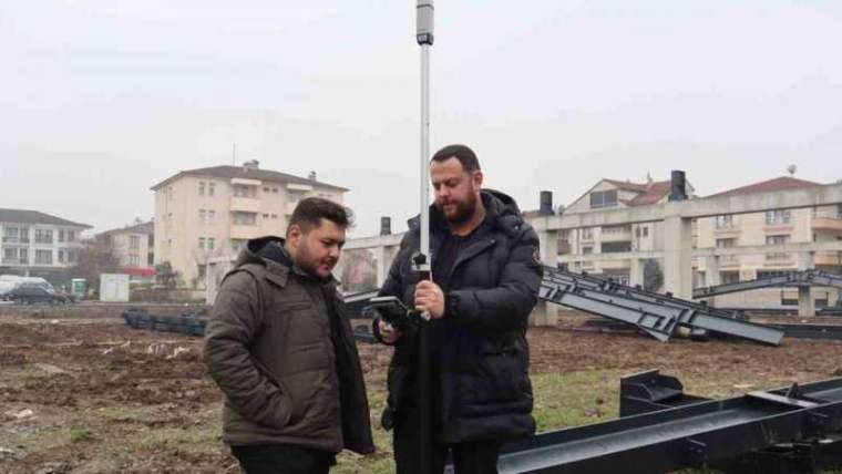 Hamidiye'de Modern Pazaryerinde Yoğun Mesaisi Sürüyor 1