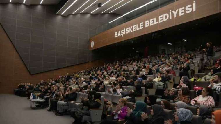 Başiskele'de Dr. Ferhat Aslan, Aile İle Konuştu 2