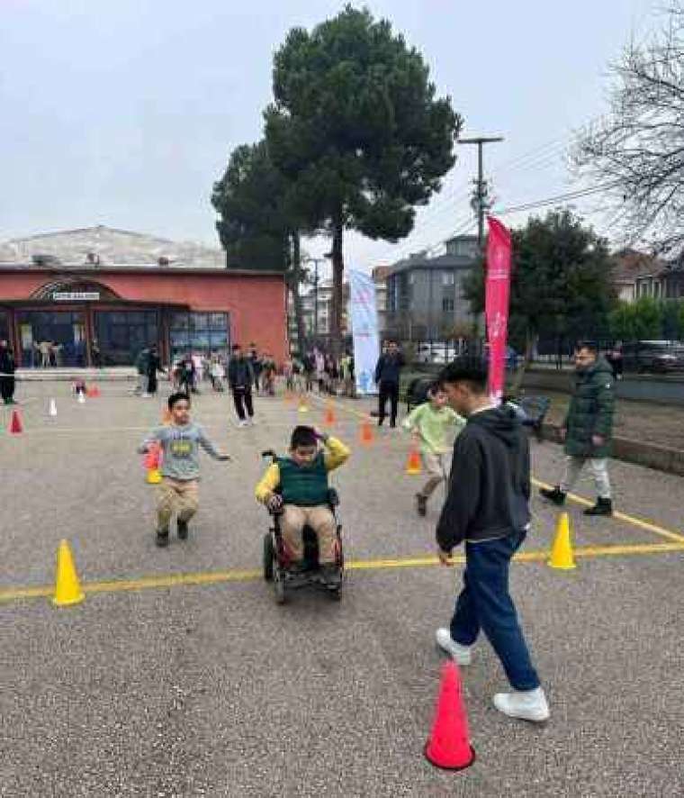 İlkokul Fiziksel Etkinlik Faaliyetleri Devam Ediyor 4