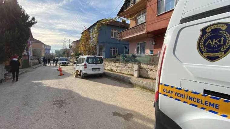 Kocaeli’de bir şahıs göğsünden bıçaklandı 6