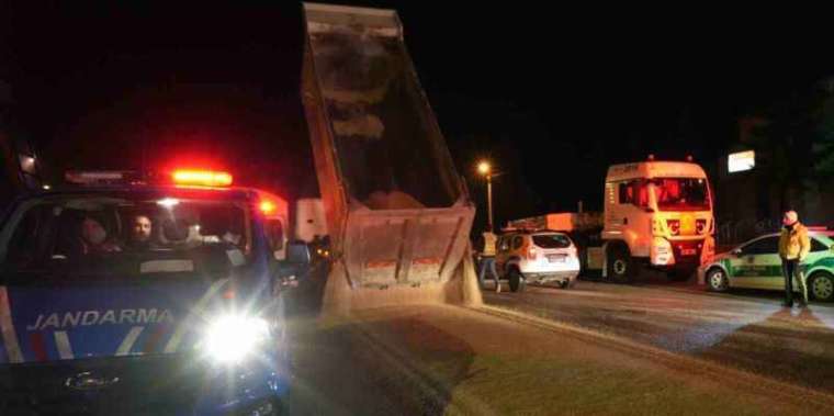 Yalova’dan Azerbaycan’a giden kimyasal yüklü tanker tepkimeye girdi, ekipler harekete geçti 6