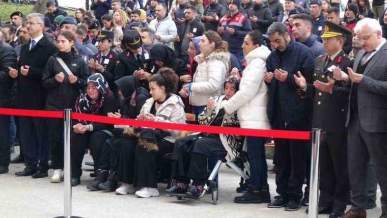 Trafik Kazasında Ağır Yaralanan Uzman Çavuş Hayatını Kaybetti! 4