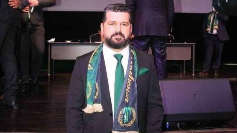 Nijerya’da yakalandığı sıtma hastalığı sebebiyle hayatını kaybeden Kocaelispor Asbaşkanı toprağa verildi 8