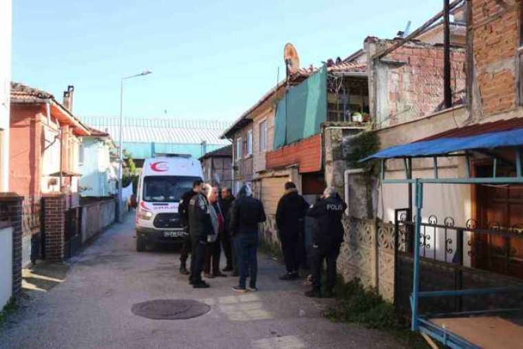 Kendisinden Bir Süredir Haber Alınamayan Vatandaş Evinde Ölü Bulundu! 1