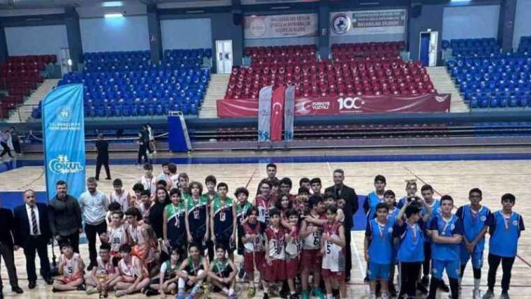 Yıldız basketbolda birinci belli oldu 2