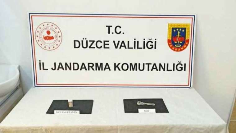 Jandarmadan Uyuşturucu ve Kaçak Sigara Operasyonu! 2