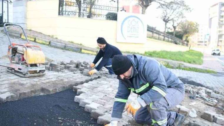 Güneşli havayı fırsat bilen ekiplerin yol mesaisi 3