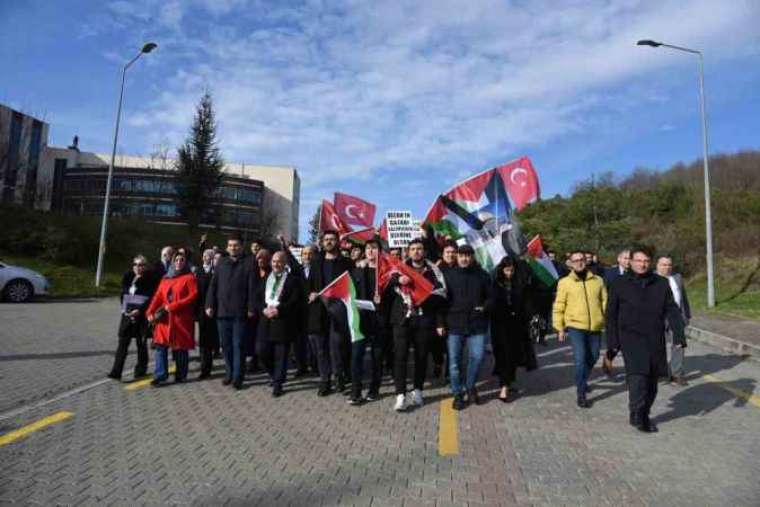 “Filistin İçin Sesini Yükselt” 1