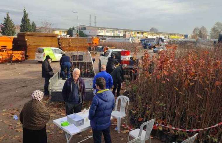 Çiftçilere yüzde 50 hibeli meyve fidanı dağıtımı başladı 1