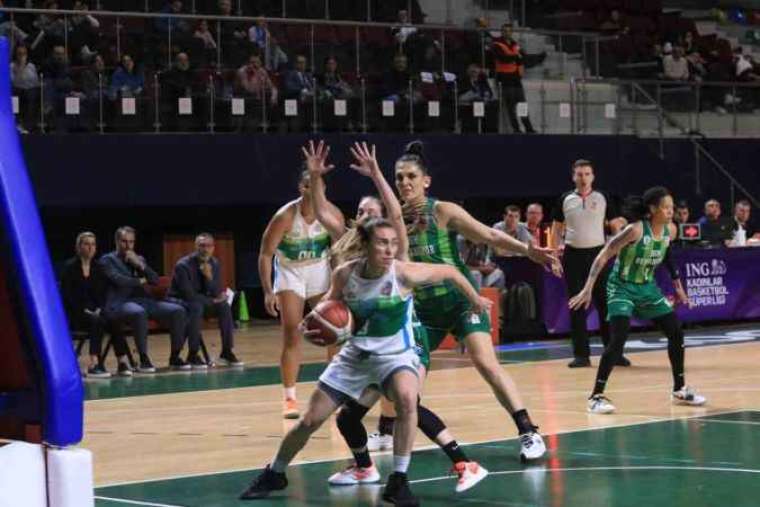 Kadınlar Basketbol Süper Ligi: İzmit Belediyespor: 69 - OGM Ormanspor: 65 7