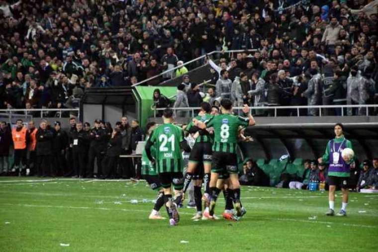 Trendyol 1. Lig: Sakaryaspor: 3 - Kocaelispor: 1 7