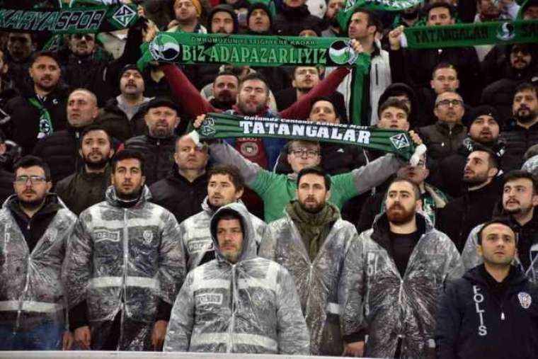 Trendyol 1. Lig: Sakaryaspor: 3 - Kocaelispor: 1 12