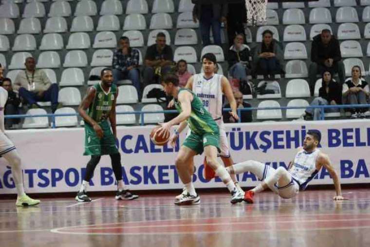 Türkiye Basketbol Ligi: Kocaeli BŞB Kağıtspor: 83 - OGM Ormanspor: 85 8