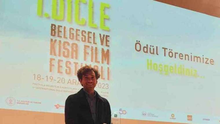 Düzce Üniversite'sinde "Gözlerin" İsimli Filme 2 Ödül 1