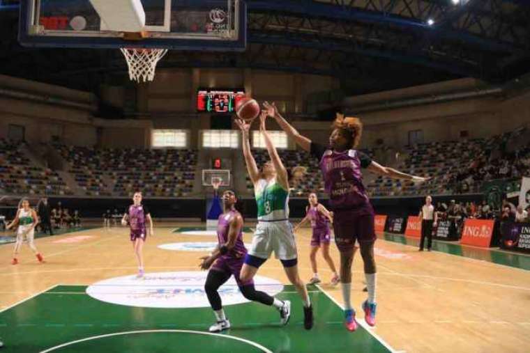 Kadınlar Basketbol Süper Ligi: İzmit Belediyespor: 93 - Galatasaray: 79 2