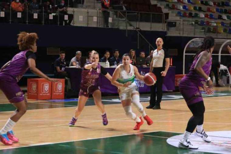 Kadınlar Basketbol Süper Ligi: İzmit Belediyespor: 93 - Galatasaray: 79 10