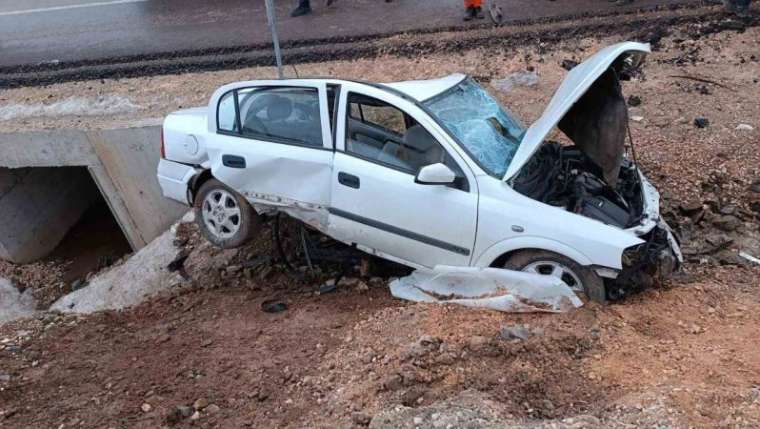 Bolu'da Araç Yoldan Çıktı 1 Ölü 3 Yaralı 4