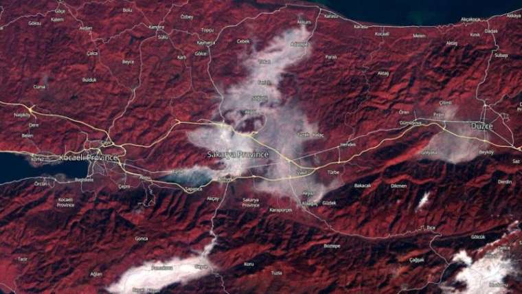 Sakarya'da Katliam Gibi Kaza: 10 Ölü 63 Yaralı 1