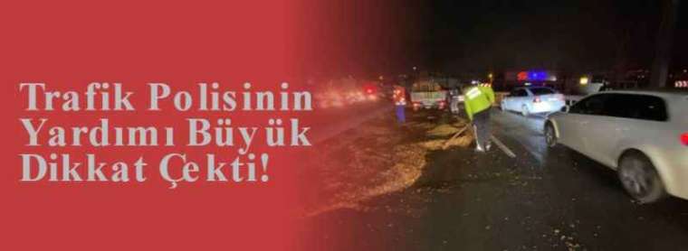 Trafik Polisinin Yardımı Büyük Dikkat Çekti! 6