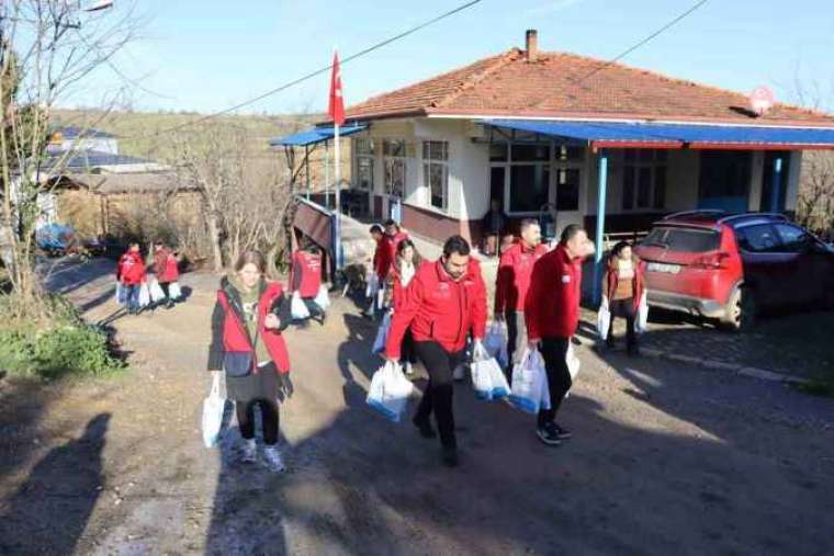 İzmit Belediyesi Ekipleri Köy Köy Geziyor 1