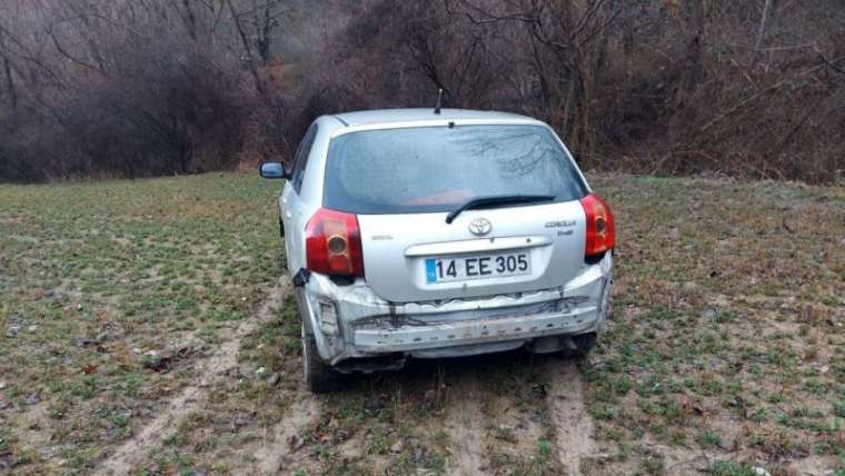 Bolu'da Otomobil Tarlaya Uçtu: 1 Yaralı 1