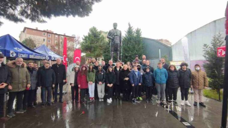 İzmit Belediyesi, Milli Mücadele Kahramanı Yahya Kaptan Anıldı 3