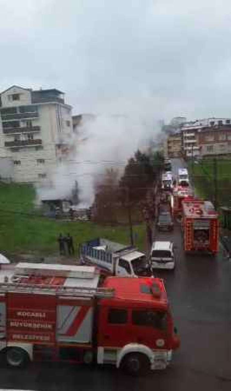 Yaşlı Çiftin Evinde Yangın Paniği! 1