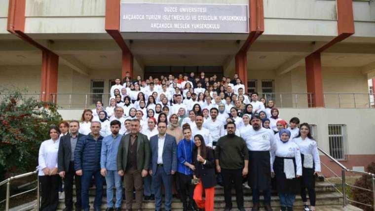 Düzce Üniversitesi Akreditasyonu Başarı İle Geçtiler 1