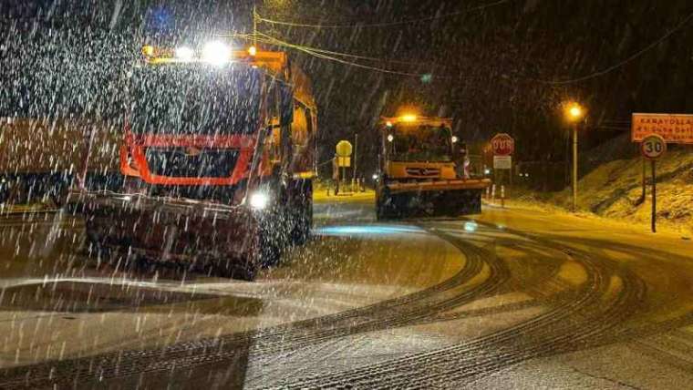 Bolu Dağı’nda Kar Yağışı Başladı: Kar Kalınlığı 5 Santimetre! 9