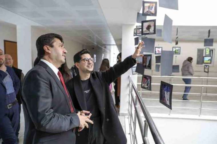 Sakarya MYO’da Final Sergileri Açıldı! 1