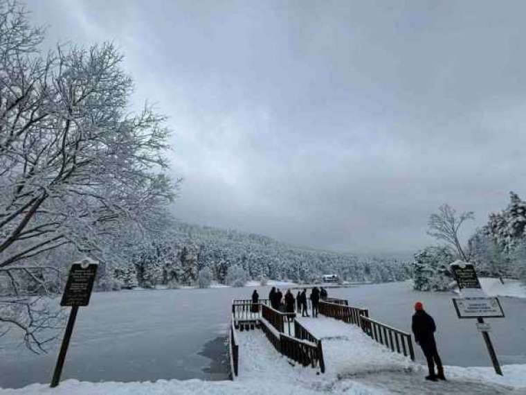 Gölcük Tabiat Parkı Buz Tuttu! 1