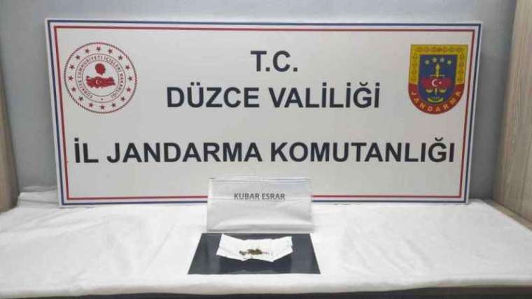 Düzce'de Uyuşturucu Operasyonu: 2 tutuklama 1