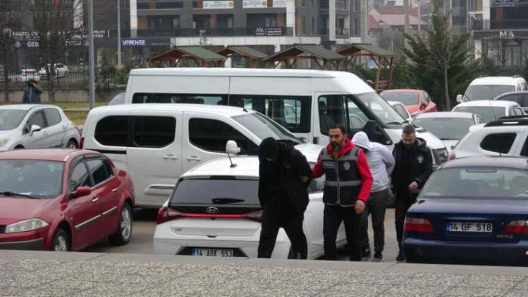 Bolu'da Apartman Deposundan 35 Bin Liralık Malzeme Çaldılar 2