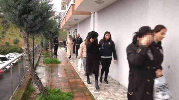 Kocaeli'de Eş Zamanlı Fuhuş Operasyonu: 12 Kadın Kurtarıldı 9'u Şüpheli Yakalandı 10