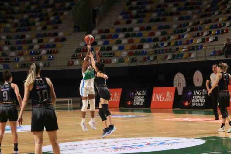 Kadınlar Basketbol Süper Ligi: İzmit Belediyespor: 131 - Hatay BŞB: 87 9