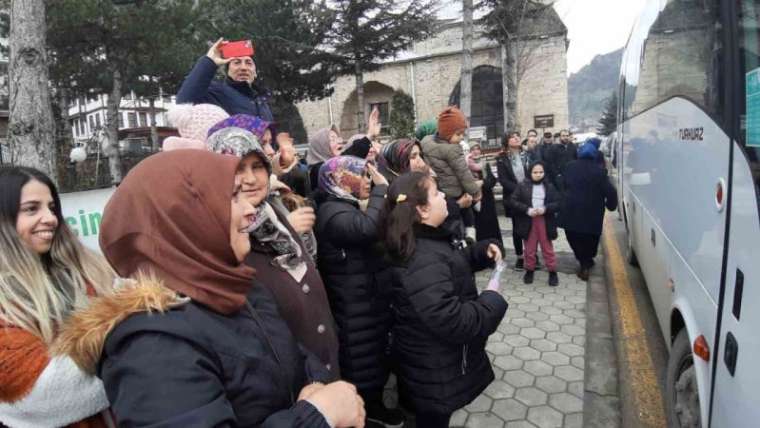 Bolu'da Umreciler Uğurlandı 2