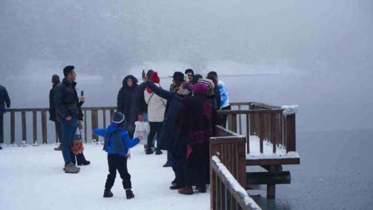 Bolu’nun İncisi Dediğimiz Gölcük Tabiat Parkı’ndan Kartpostallık Manzaralar! 3