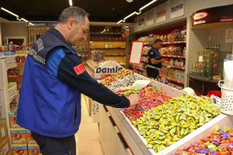 Kocaeli Büyükşehir Belediyesi'nden Encümende Tarihi Geçmiş Ürünlere Ceza! 2