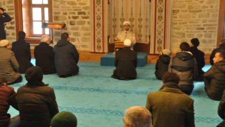 Kanuni Sultan Süleyman’ın yaptırdığı camide 7 yıl sonra ilk namaz 5