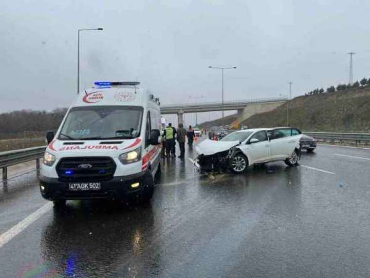 Kuzey Marmara Otoyolu’nda zincirleme kaza: 5 yaralı 5