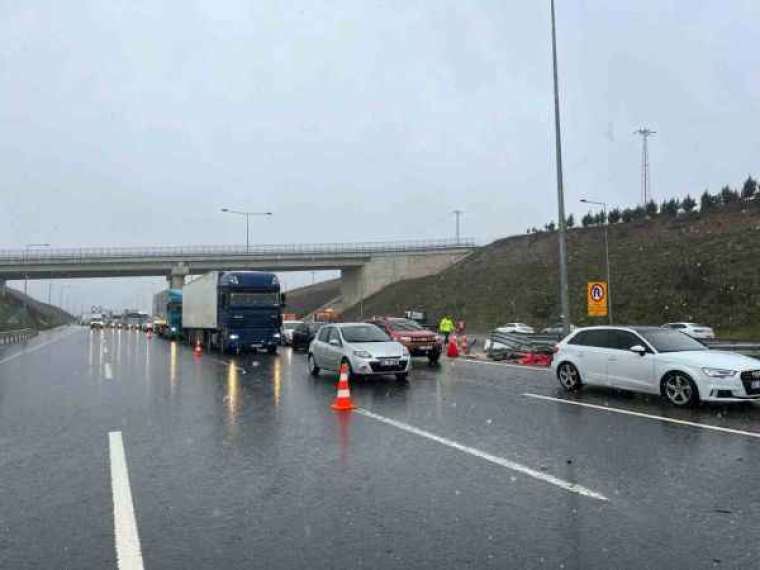 Kuzey Marmara Otoyolu’nda zincirleme kaza: 5 yaralı 6