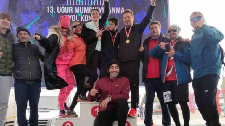 Uğur Mumcu Koşusunda Kocaeli Masterleri Atletizm Spor Kulübü Başarı Elde Etti! 3