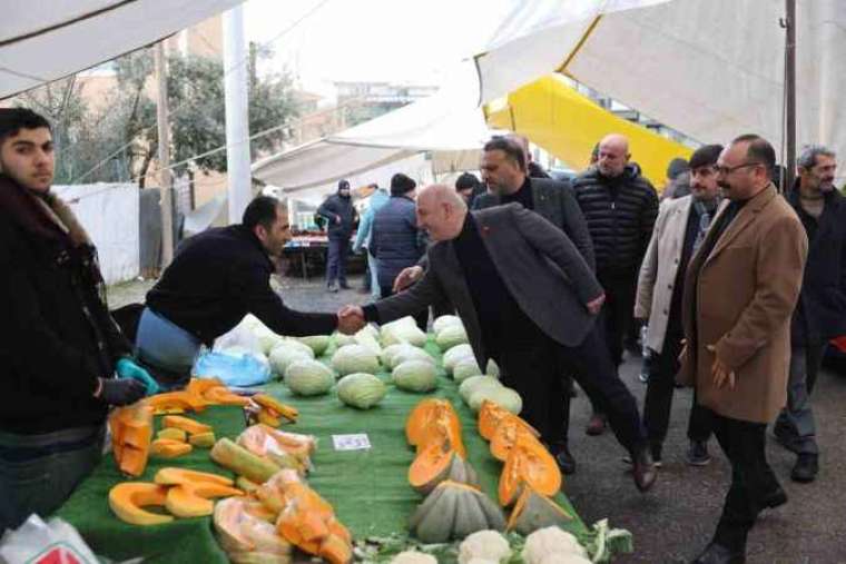 Emek Mahallesi’ne 3 Bin 200 Metrekarelik Kapalı Pazar Yapıldı! 2